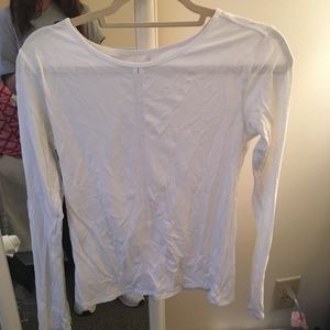 Lululemon white long sleeve tee